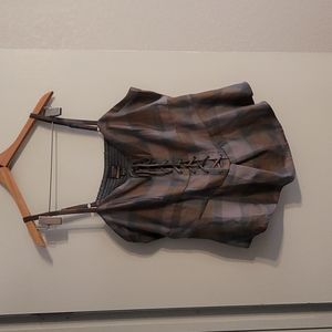 Torrid Outlander series top.  Size 3, but it has a stretch elastic back.